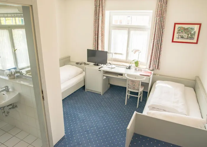 Hotel Gautinger Hof - Ruhig Im 5-Seen-Land Nahe S-Bahn Und Muenchen